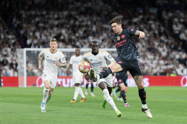 仅吸引女性 仅吸引女性